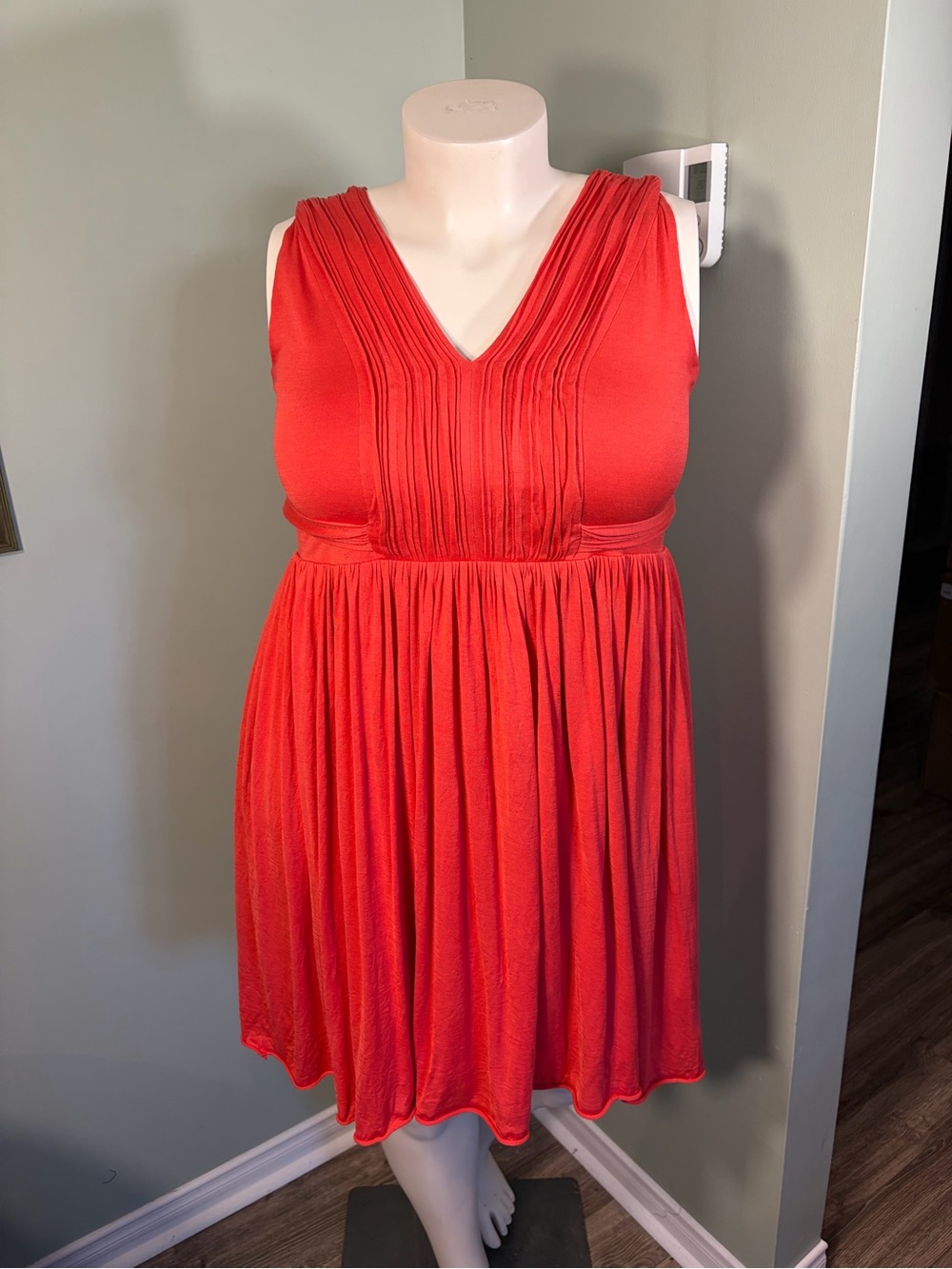 155. Banana Republic Women's V-Neck Coral Sleeveless Dress